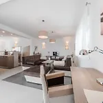 וילה Deluxe Four Bedroom With Private Pool 4 *
