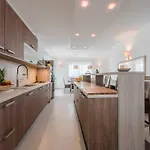 וילה Deluxe Four Bedroom With Private Pool 4