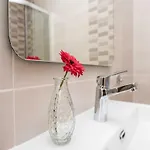 Deluxe Four Bedroom With Private Pool 4 וילה