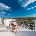 וילה Deluxe Four Bedroom With Private Pool 4