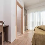 فيلة Deluxe Four Bedroom With Private Pool 4