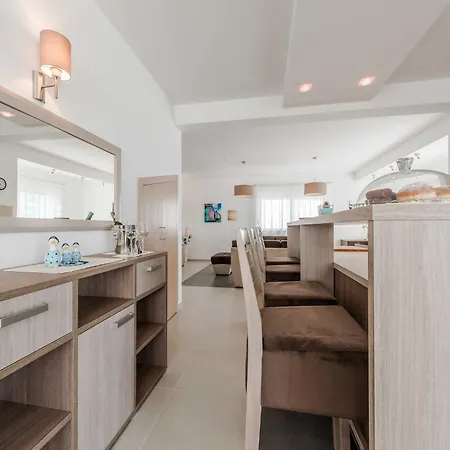 Deluxe Four Bedroom With Private Pool 4 Villa