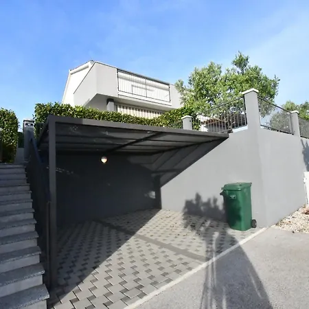 Deluxe Four Bedroom With Private Pool 4 빌라